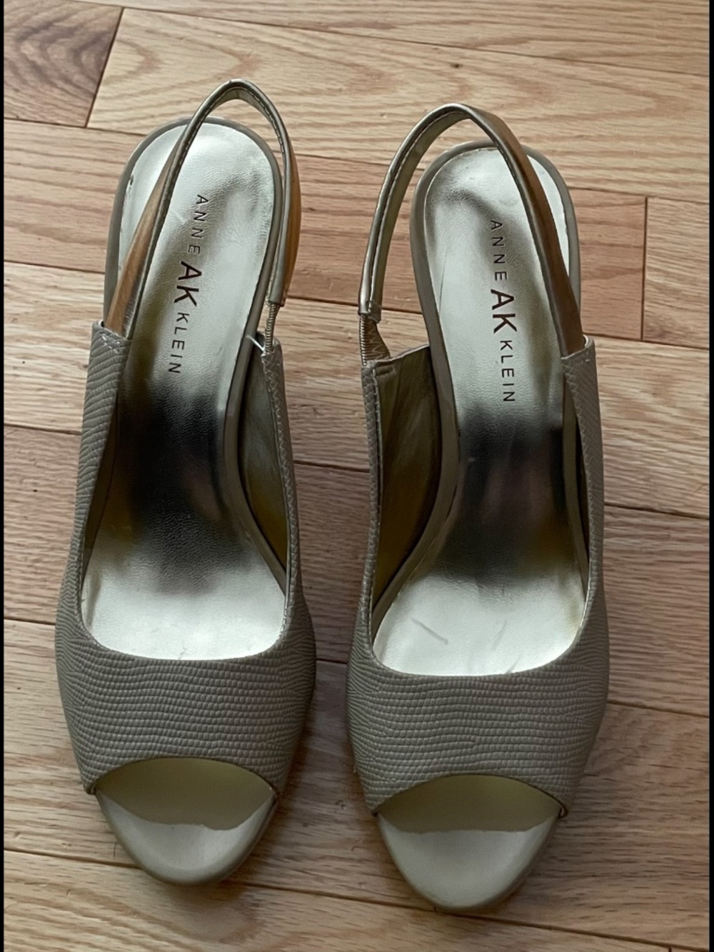 Tan Slingback heels, Anne Klein, Size 8.5 women’s